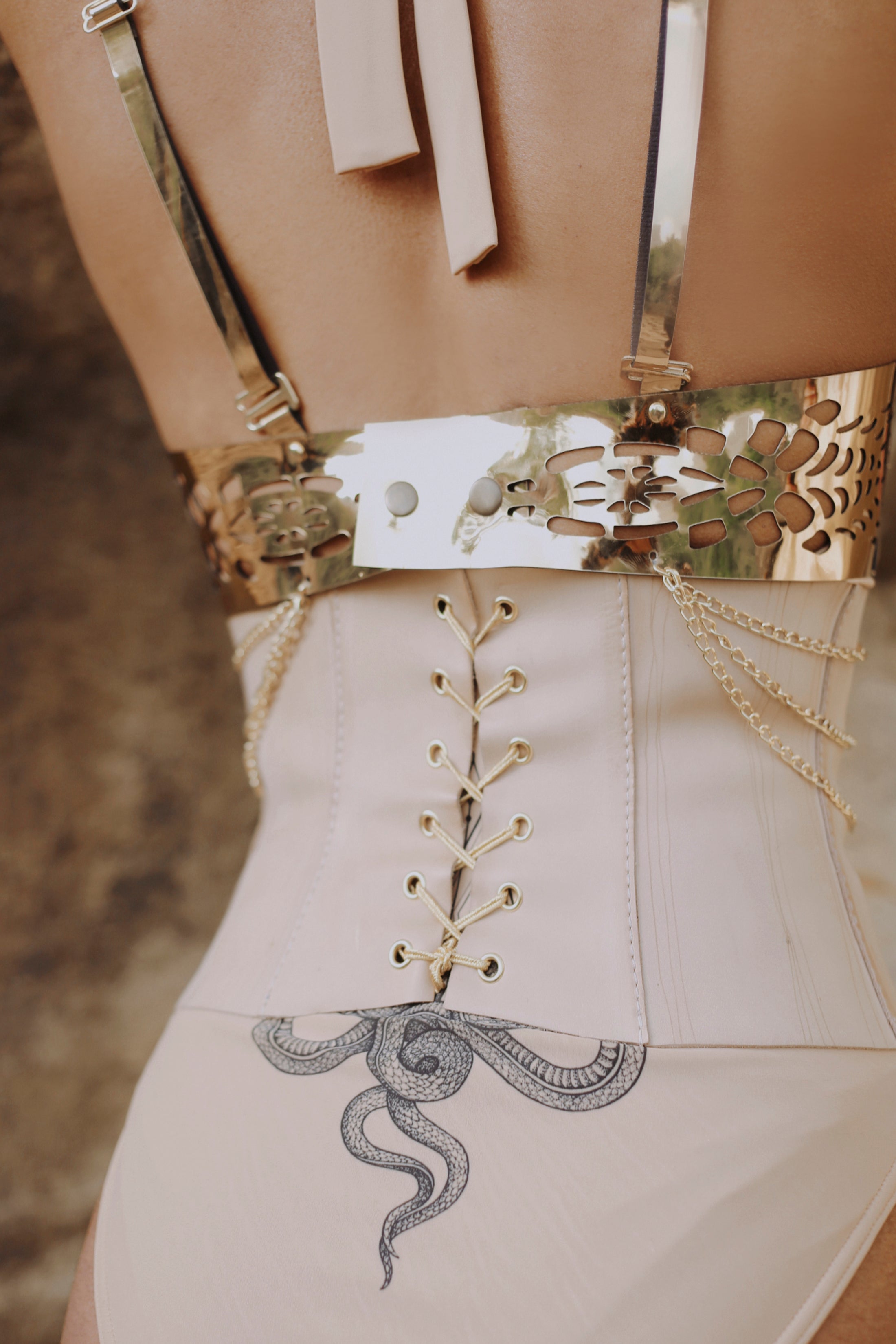 Bra with chain