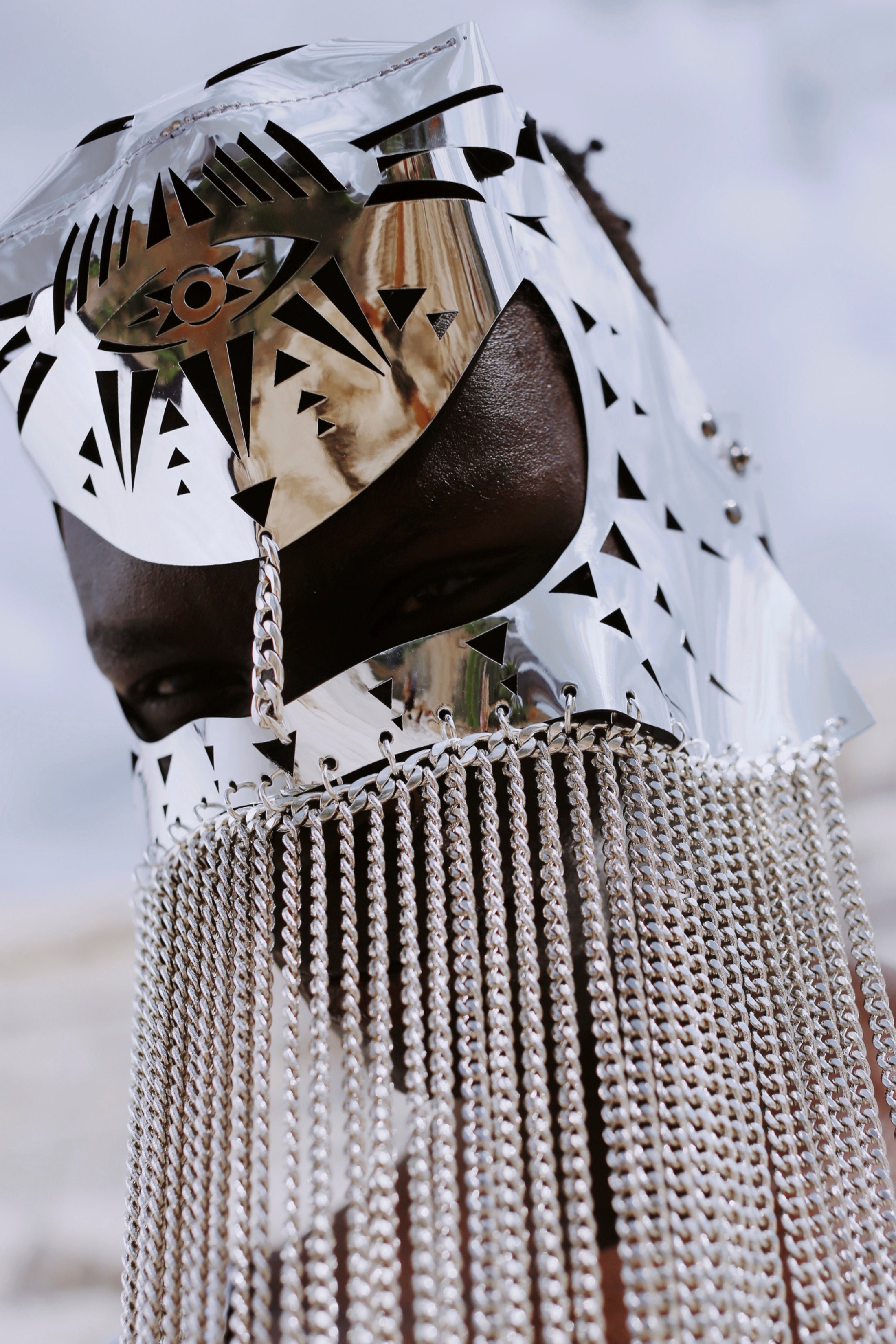 Set / Mask, Vest, Cuffs / SILVER