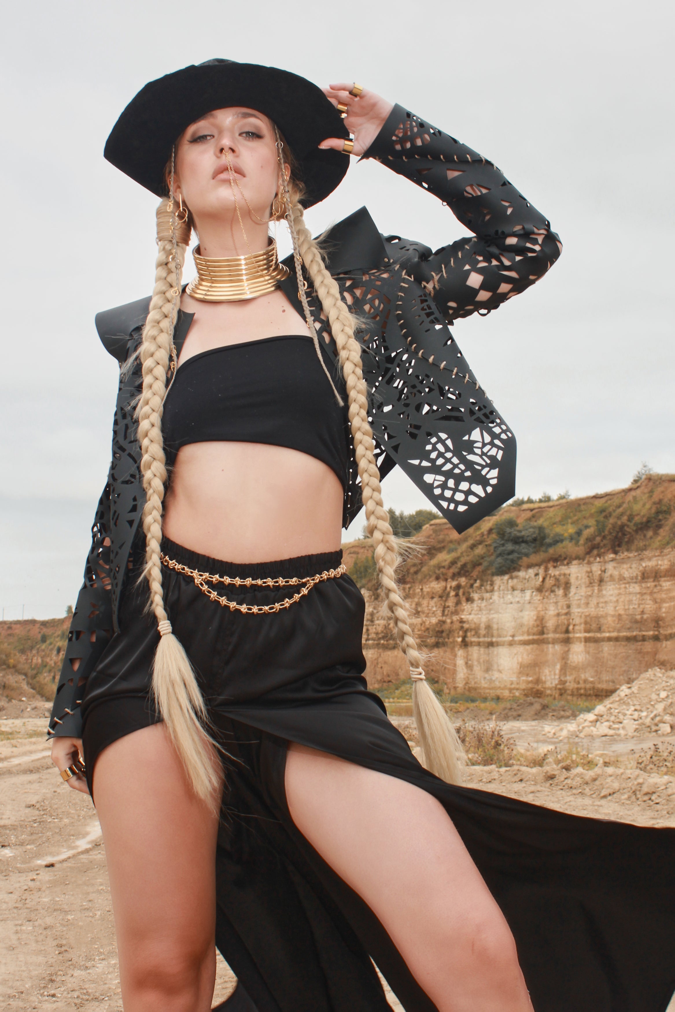 Geschnitzte Kunstlederjacke