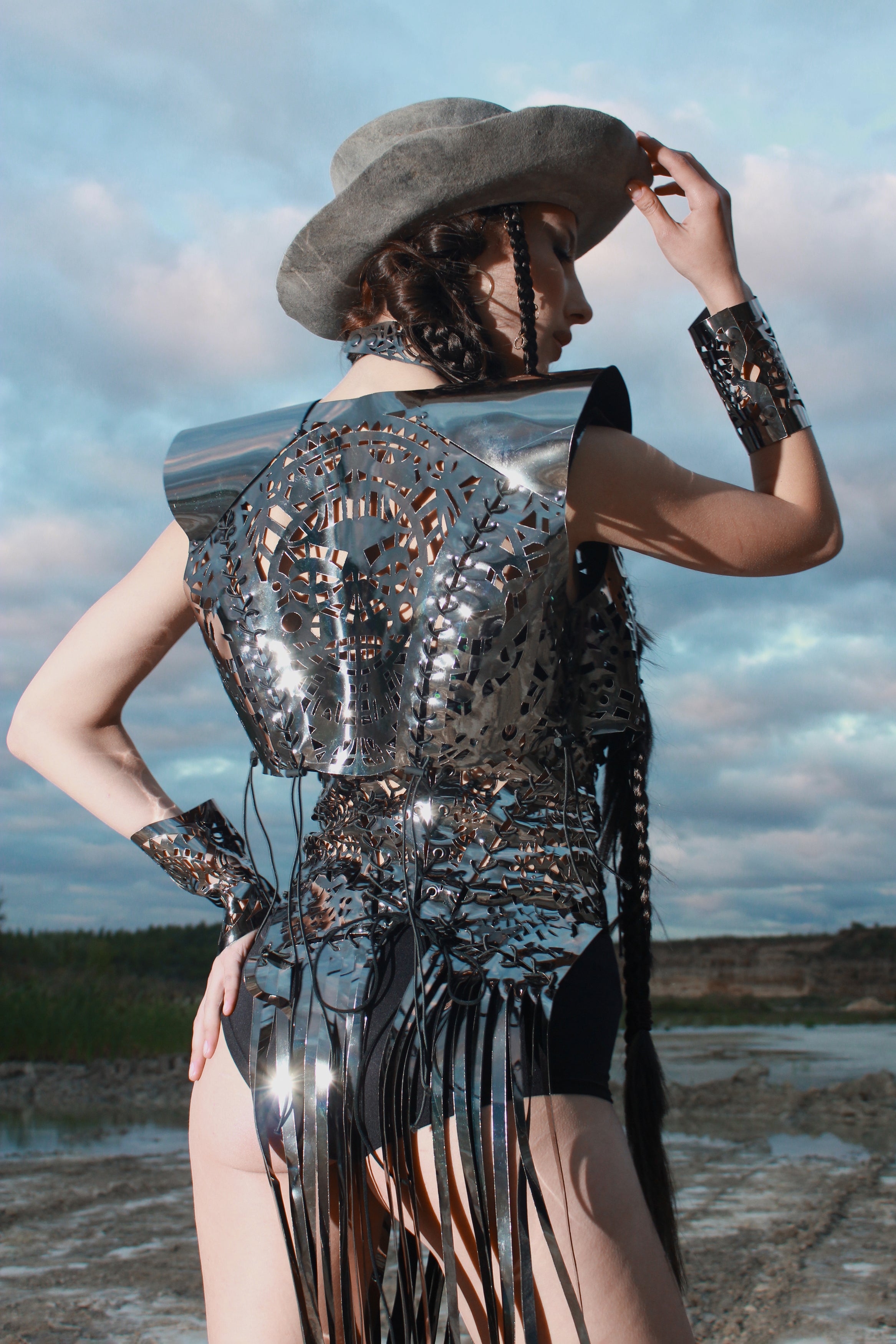 Mirror eco-leather vest